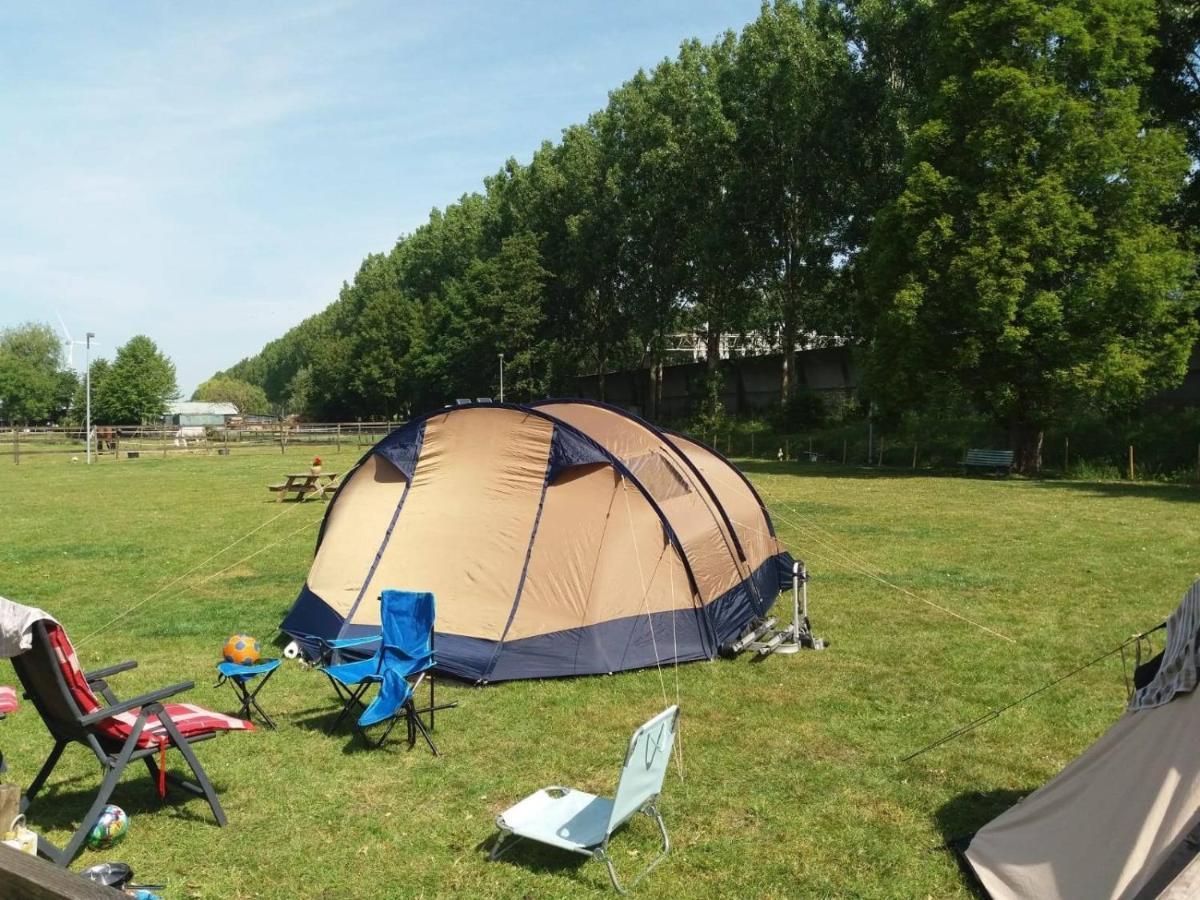Bed And Breakfast En Camping In Waardenburg A2 ภายนอก รูปภาพ